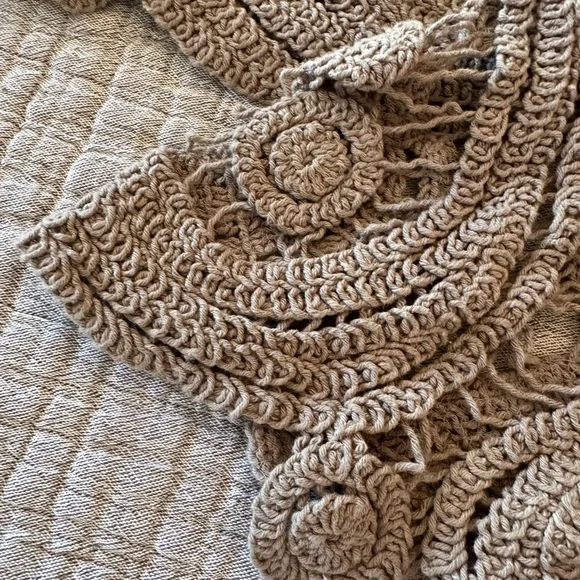 Willow + Root Mushroom Crochet Bell Sleeve Crop Top | Boho Y2K Street Style | M - Picture 5 of 6